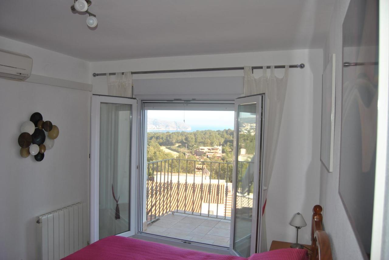 Rosalalinda - Cosy Semi-Detached Home With Sea Views And Large Terrace Moraira Exterior foto